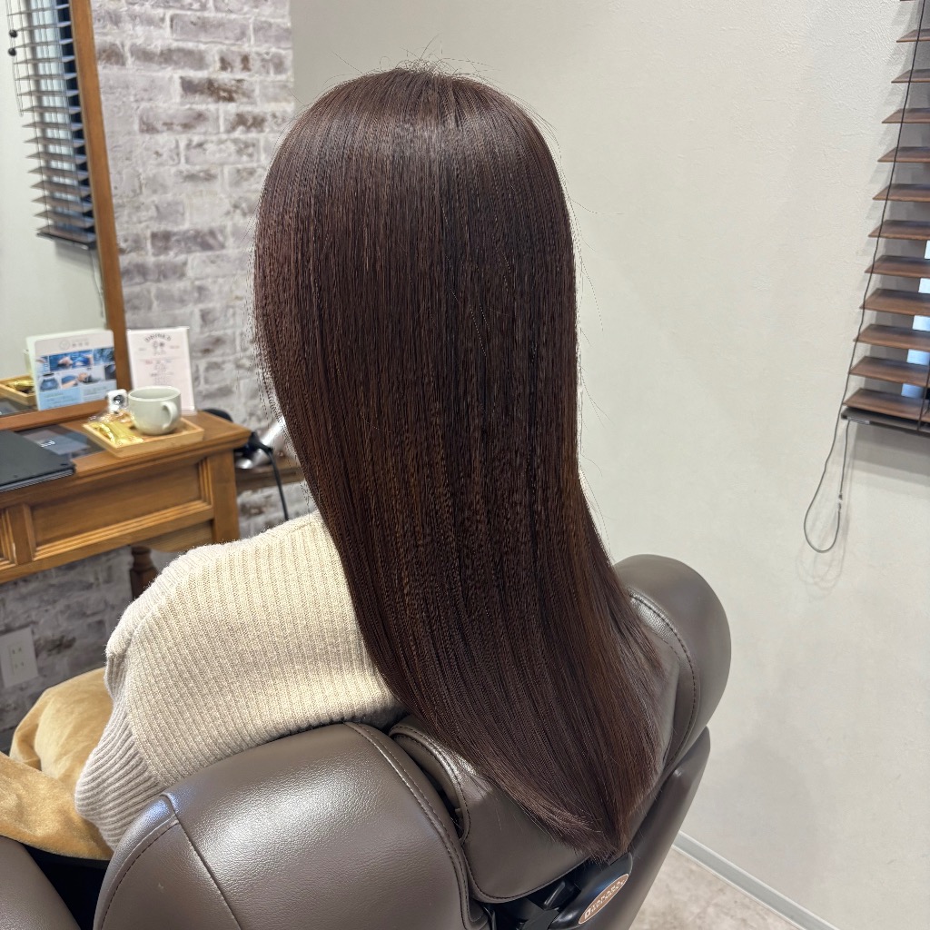 つくば市髪質改善美容室Re:more hair&spaの縮毛矯正は艶髪を手に入れる髪質改善メテオストレート！
